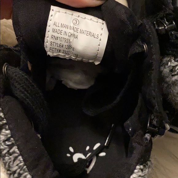 Justice black high tops - Picture 5 of 6